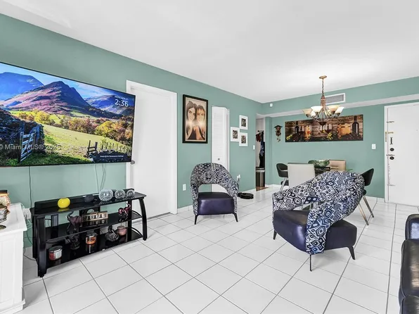 4845 NW 7th St APT 309-5, Miami, FL 33126