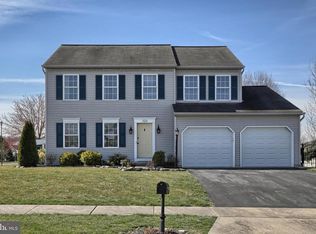 323 Barnside Dr #L-0037, Palmyra, PA 17078