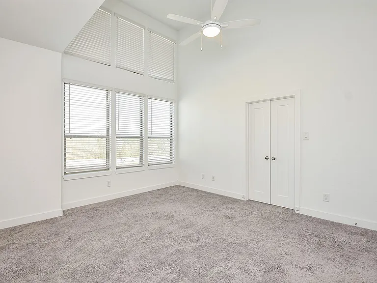 18708 Centro Main St — Photo 27
