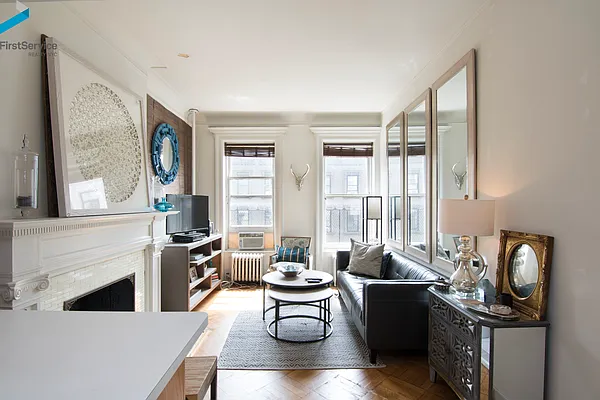 Rented by FirstService Realty (legacy) | media 15