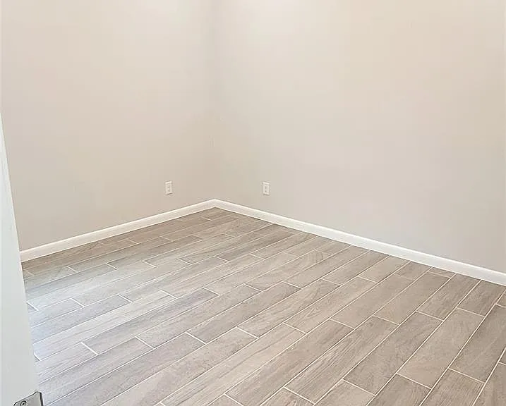 1502 Charles St #2 — Photo 10