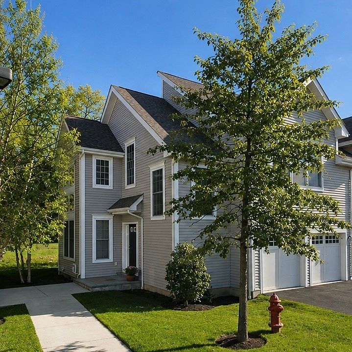 1st image of 34 Copper Square Drive #34