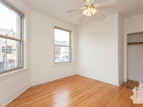 4th image of 2203 W Montrose Ave #2e2nd