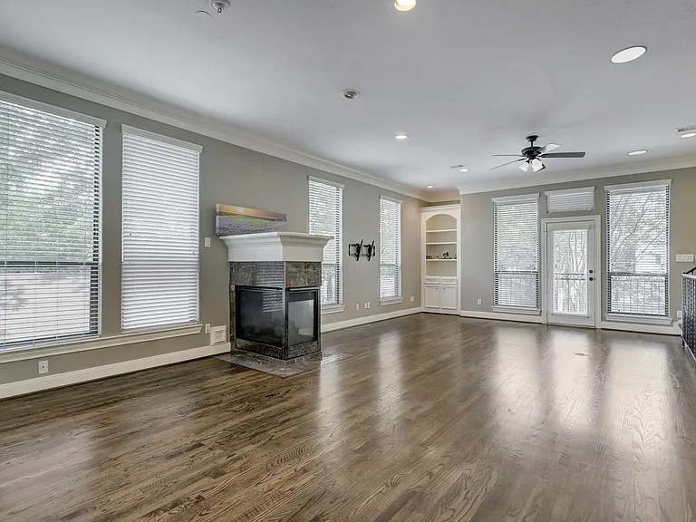 6128 Hamman St — Photo 3