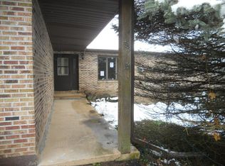 11813 Lucas Rd, Woodstock, IL 60098