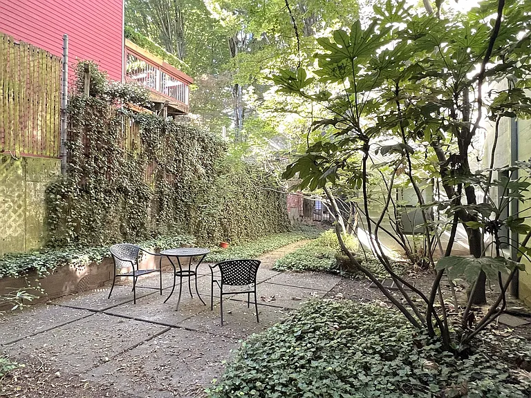 Marcella Apartments — Photo 6