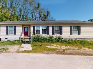 209 Firby Rd, Yorktown, VA 23693