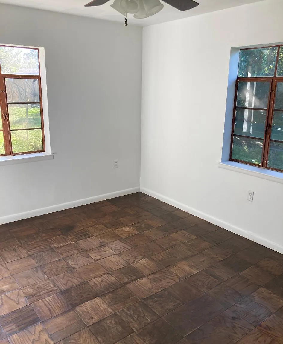 4813 SE Bollard Ave — Photo 1