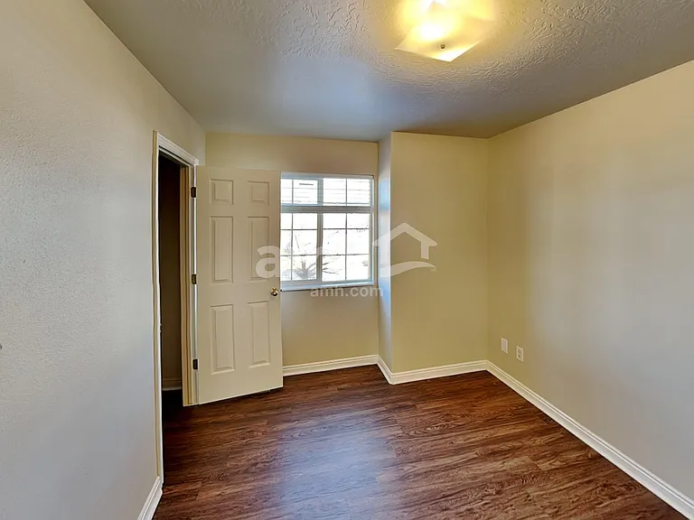173 Apple Ave — Photo 16