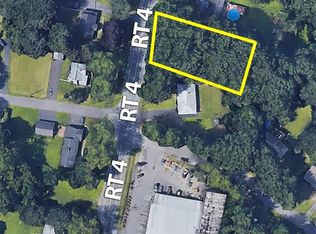 N Greenbush Rd, Troy, NY 12180