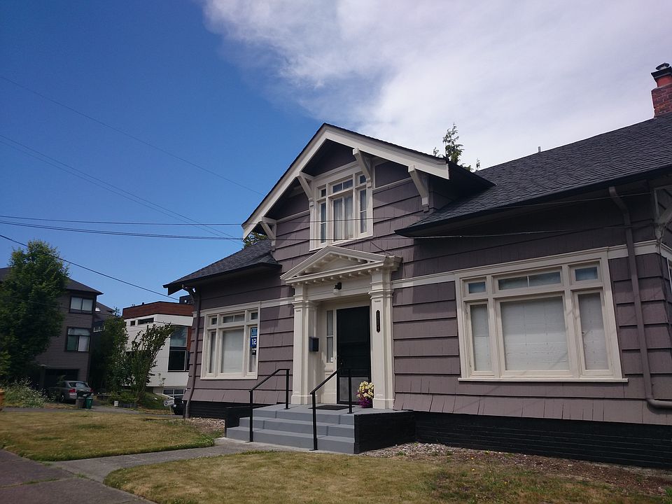 2nd image of 1204 E Lynn St