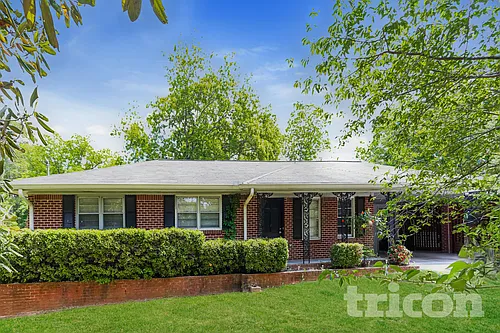 2054 North Rd Photo 1