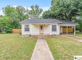 211 E 11th Ave, Belton, TX 76513