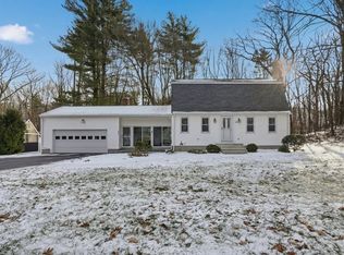 146 Upton Rd, Westborough, MA 01581
