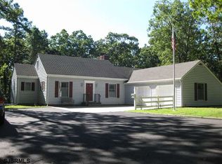 304 N Shore Rd, Absecon, NJ 08201