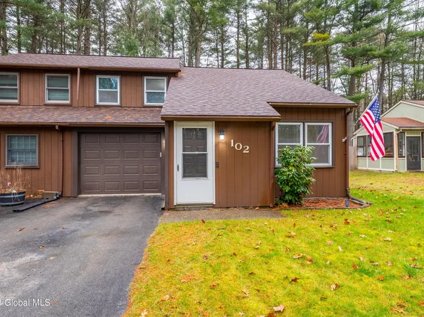 102 Pepperbush Place, Malta, NY 12020