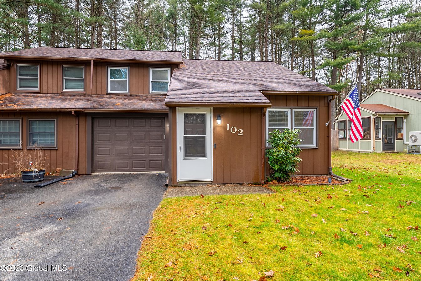 1st image of 102 Pepperbush Place