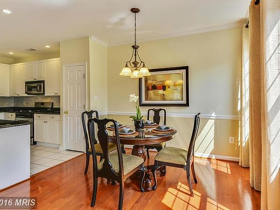 4th image of 2653 Park Tower Dr Unit 5/312