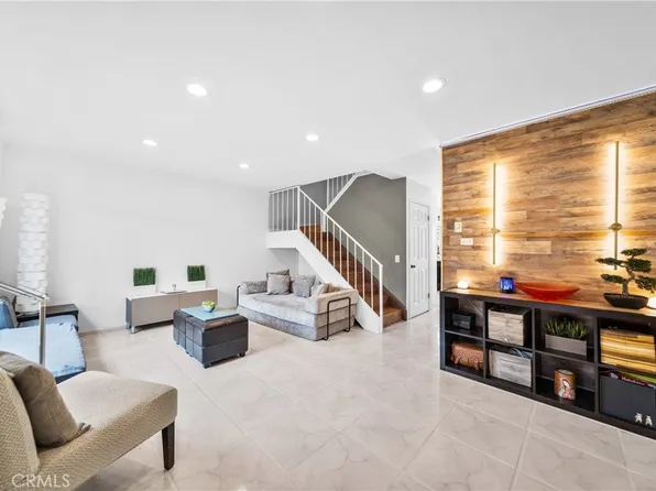 2921 S Sycamore St #E, Santa Ana, CA 92707
