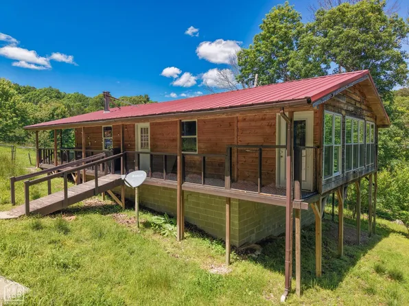 500 Pine Grove Ln, Marshall, AR 72650