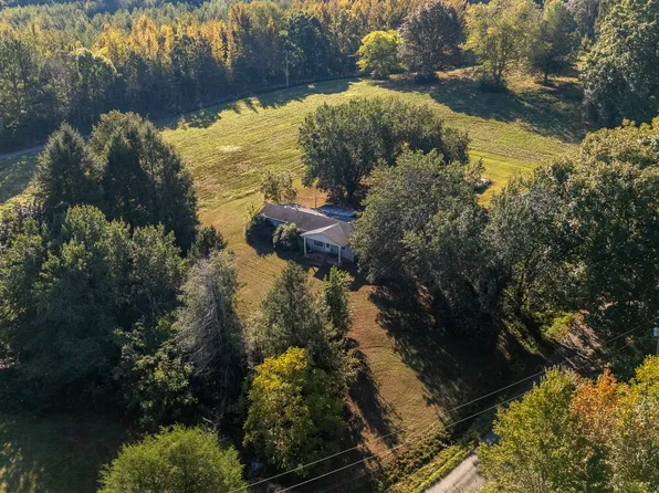 9 Gowen Rd, Leoma, TN 38468