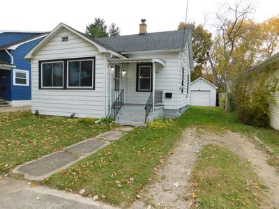 925 Dayton Ave, Kalamazoo, MI, 49048