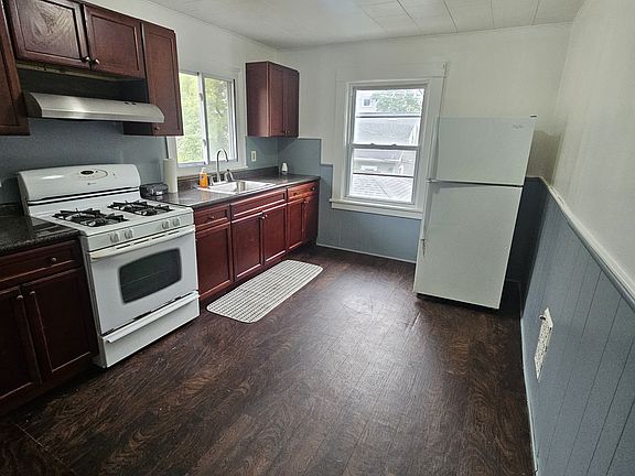 3rd image of 1123 Portland Ave Unit 2