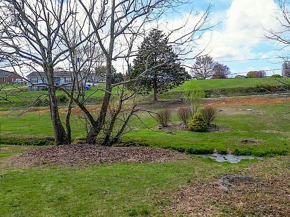 2nd image of Stone Dam Rd #2