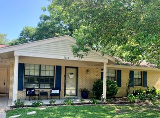 2028 Hand Dr, Gulfport, MS 39507