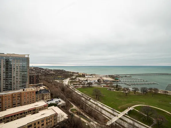 1660 North Prospect AVENUE #2201, Milwaukee, WI 53202