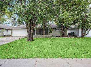 5310 Windswept Ln, Houston, TX 77056