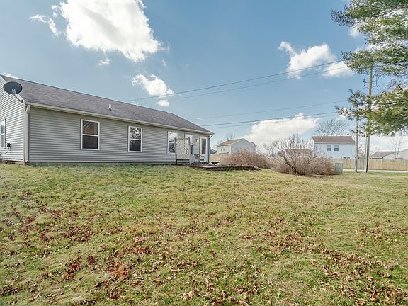 5th image of 136 Triple Jay Dr