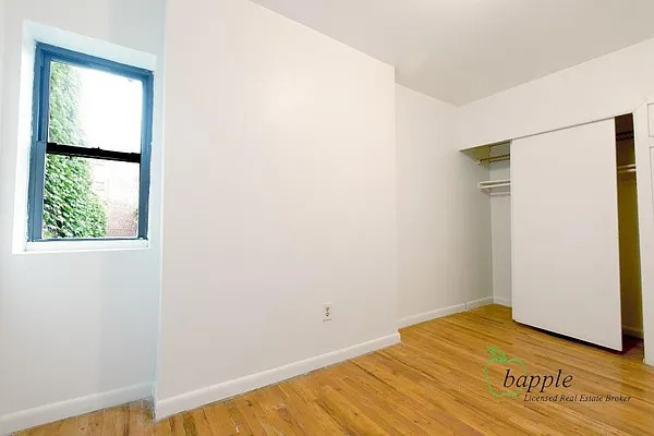Rented by Bapple | media 35