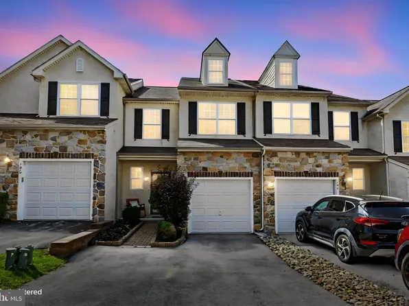192 Lukens Mill Dr, Coatesville, PA 19320