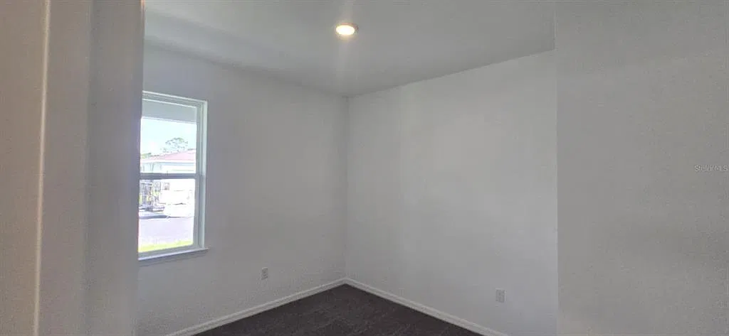 4 bed, 3.0 bath, 2198 sqft, $2,699 — Photo 3