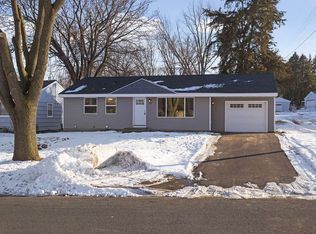 506 6th Ave E, Shakopee, MN 55379