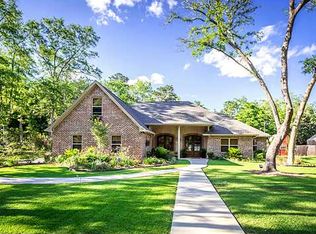 13820 Mesa Rd, Ocean Springs, MS 39564