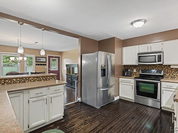2nd image of 5356 Osburn Dr