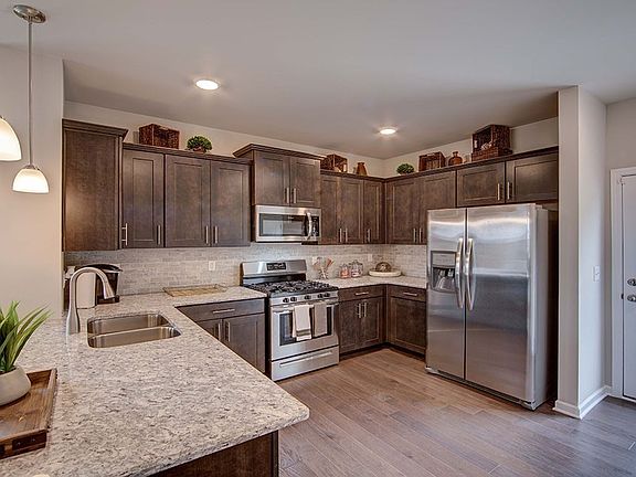2nd image of 4201 Grapevine Loop #698-lot 698
