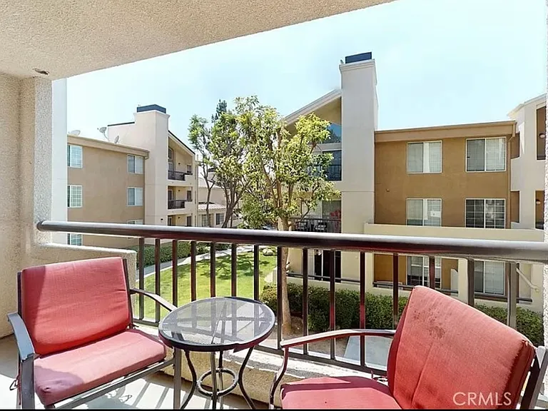 Canoga Ave — Photo 13