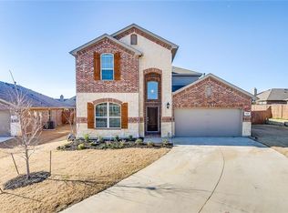 400 Blaze Ct, Burleson, TX 76028