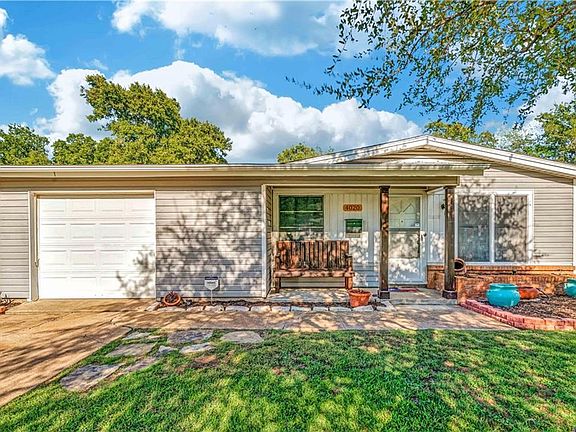 2nd image of 4020 Oscar Ave