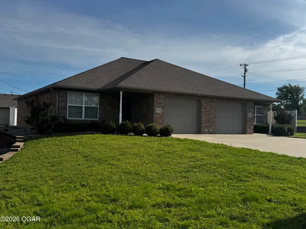 1819-1821 E 18th St, Joplin, MO 64804