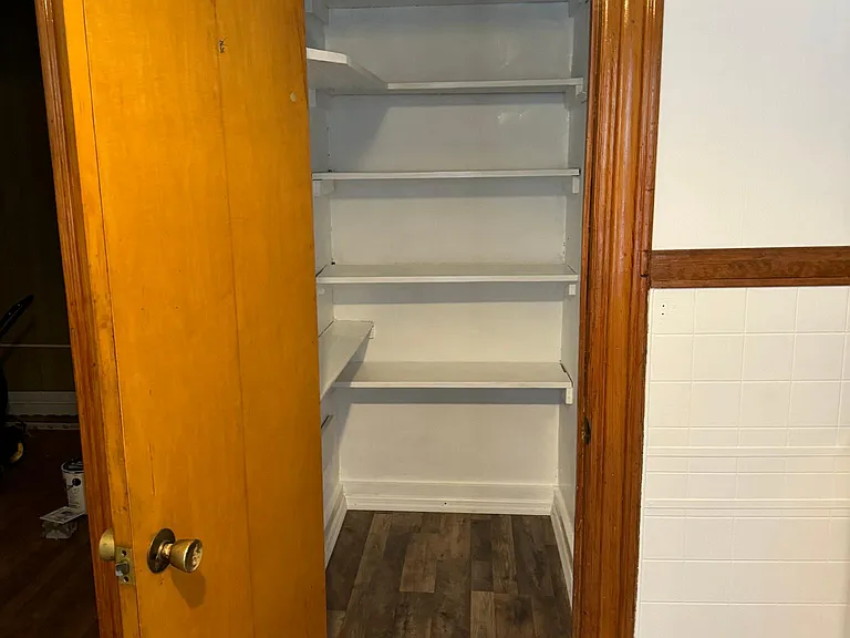 19 Ingersoll Ave #2 — Photo 16
