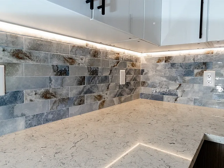 30 Clifton St #30C — Photo 5