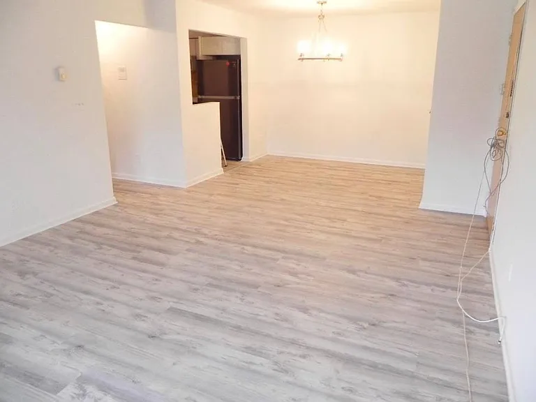 Living room & Dining room