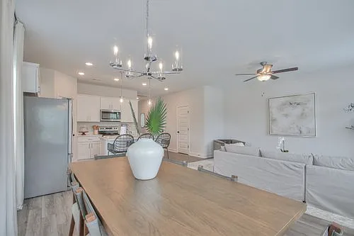 1801 Townhomes — Photo 28