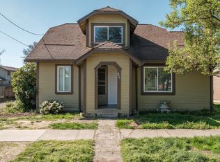 566 W Ida St, Stayton, OR 97383