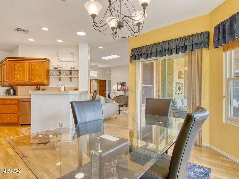1232 E Camino Diestro — Photo 14