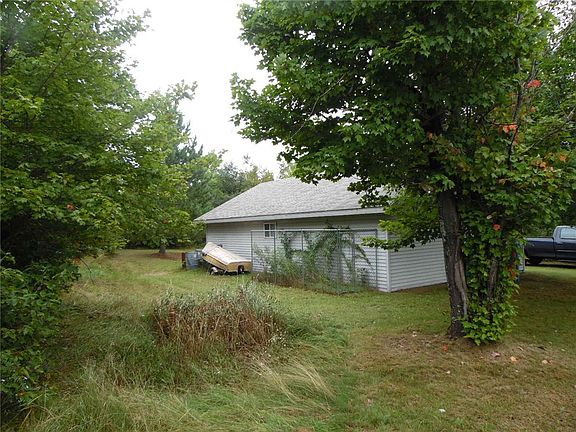 3rd image of 52885 Conners Road